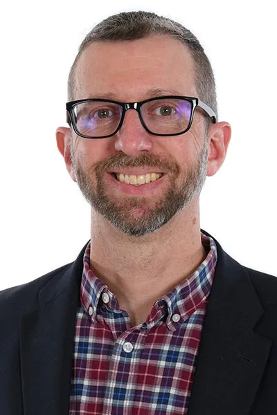 Darin Keesing Head Shot