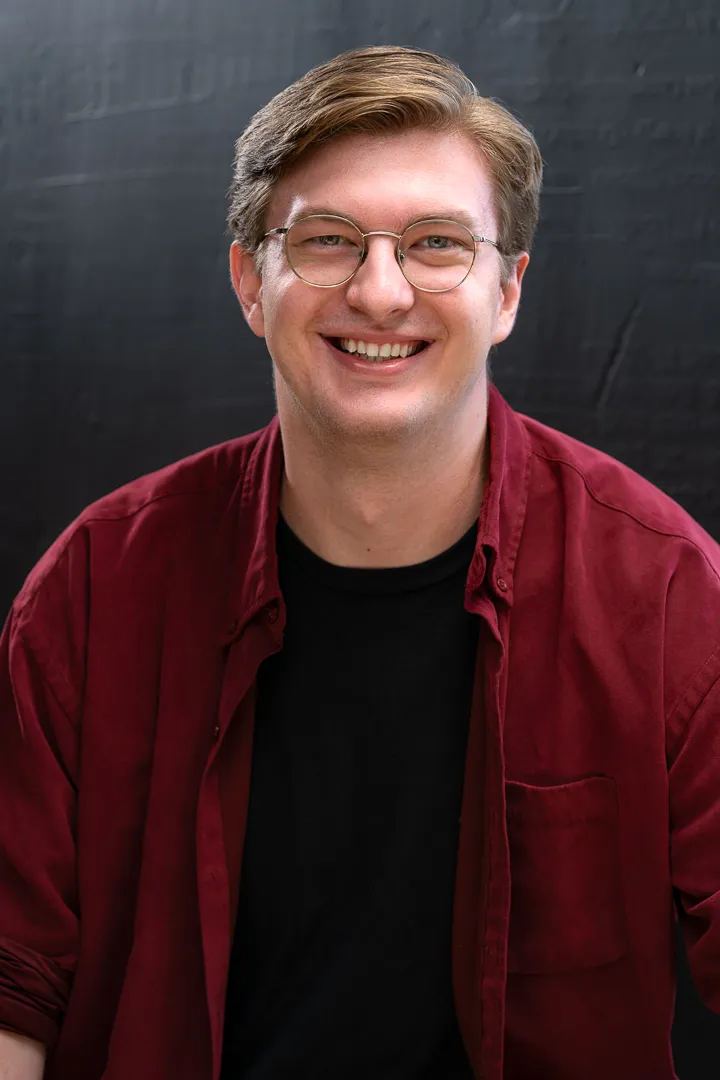 Maxim, James David Headshot